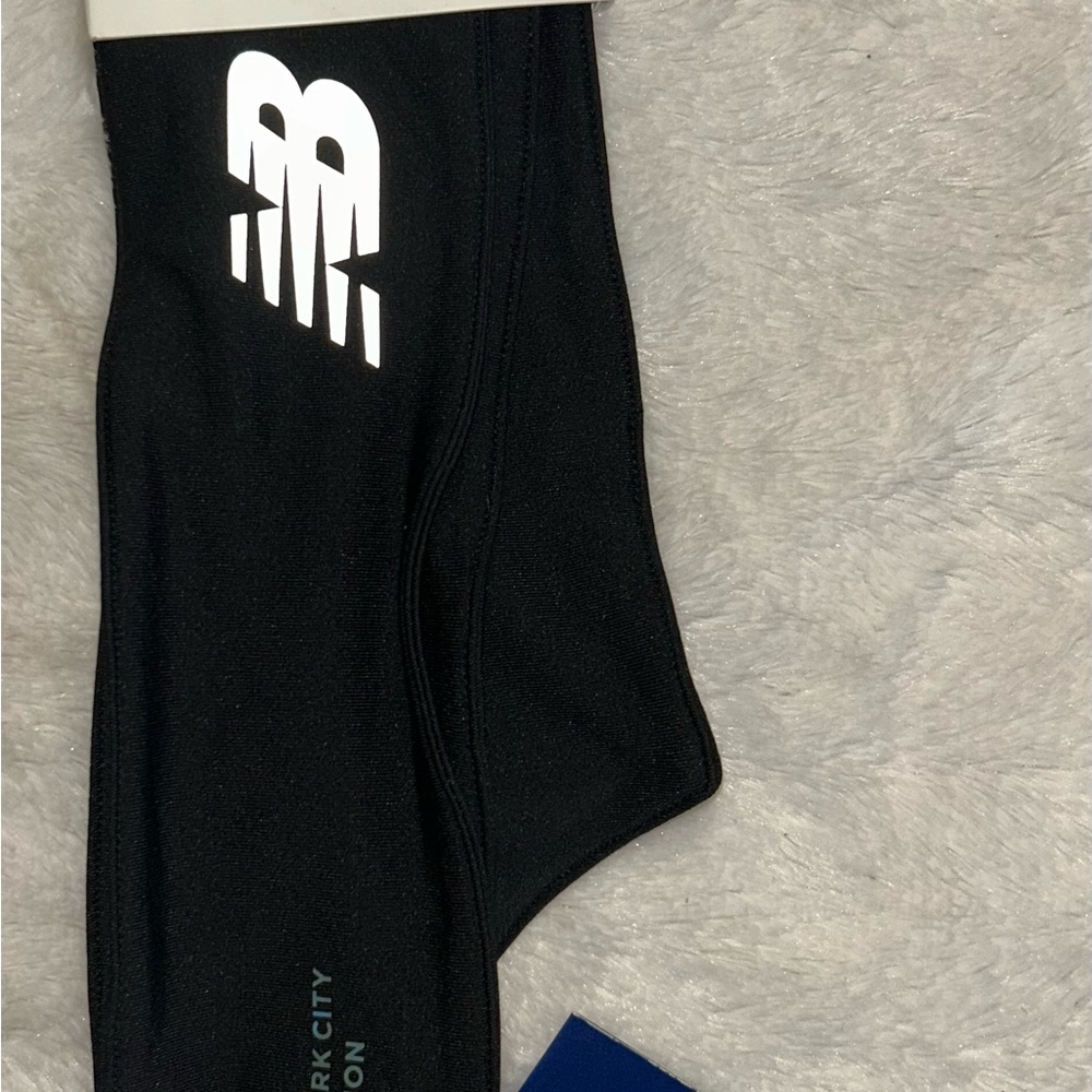 NWT New Balance Performance Tie Back Headband Size OS